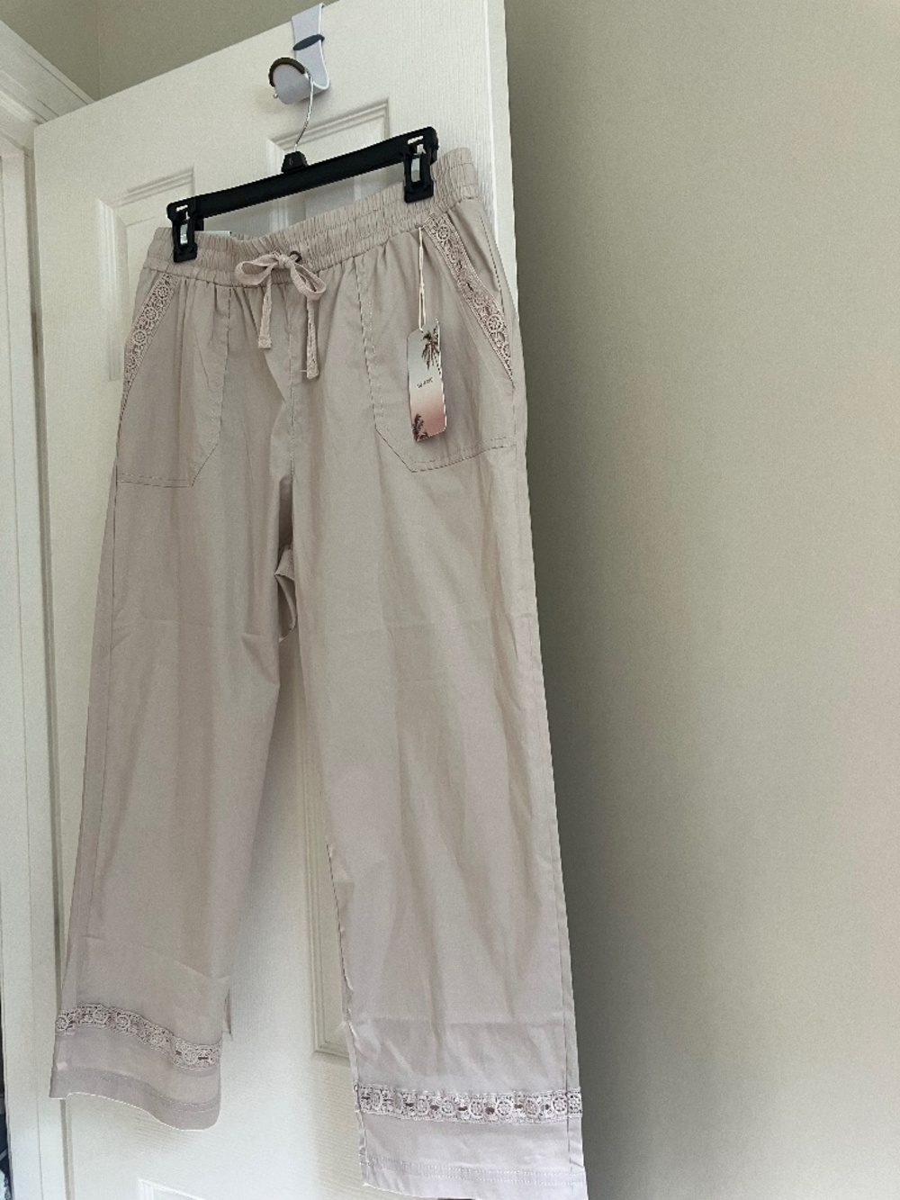 Palm Rio NWT Boho-style Light Beige Pull-on Pants Size S